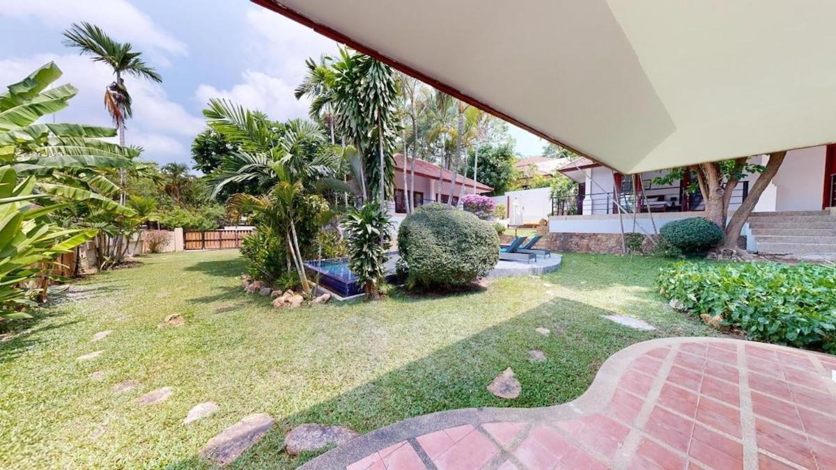 Villa Louise Koh Samui Beach, 3 Bedrooms, 6 Guests, Pool And Garden
